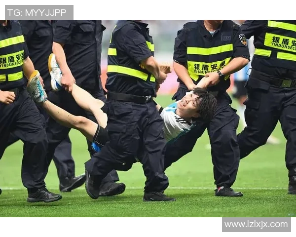 恒大与鹿岛鹿角激战正酣比分揭晓引发球迷热议